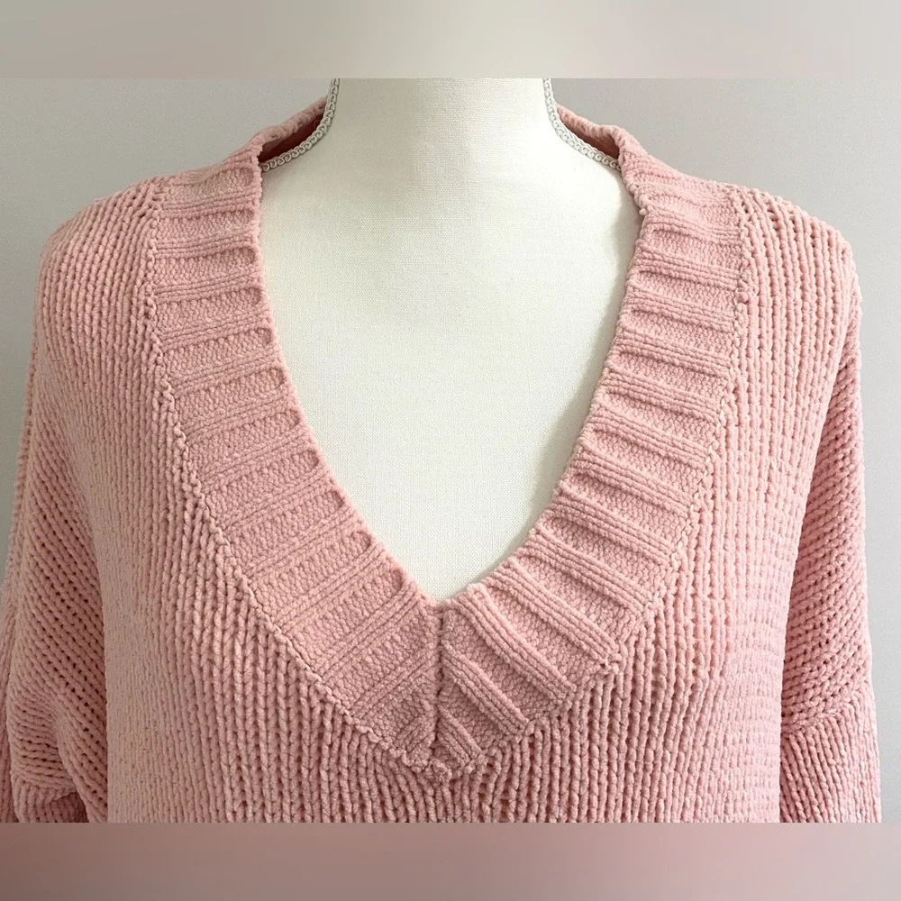 Aerie Womens S Pink Oversized Long Sleeve V-Neck Sweater Boho Cottage Cabincore - Picture 2 of 15